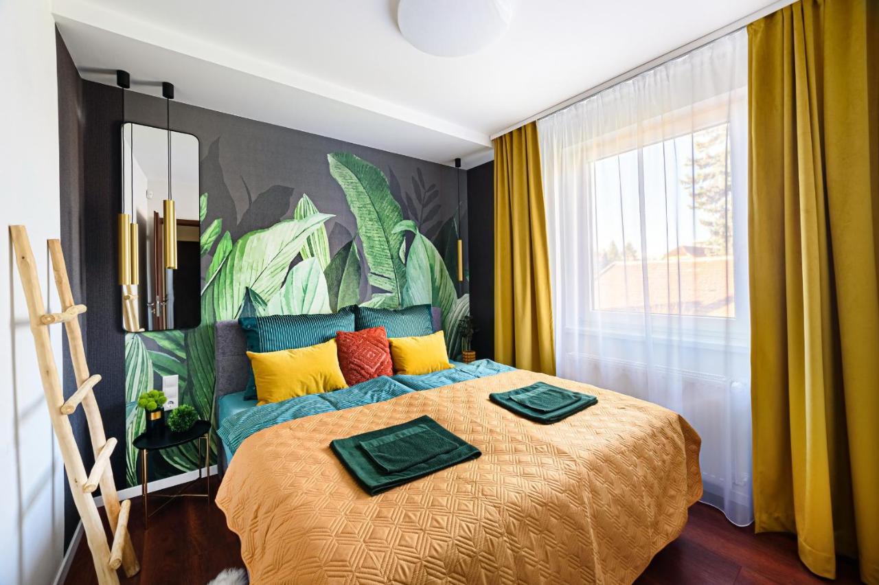 Hid19 Apartman Gyor Belvaros-Free Parking-Terrace Az Rq Vizi Elmenypark Es Gyogyfuerdonel Екстер'єр фото
