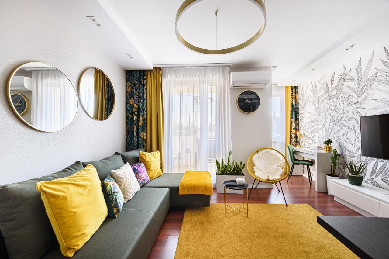 Hid19 Apartman Gyor Belvaros-Free Parking-Terrace Az Rq Vizi Elmenypark Es Gyogyfuerdonel Екстер'єр фото